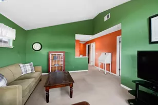 2065 Seville Dr, Tracy, CA 95377 - Photo 32