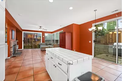 2065 Seville Dr, Tracy, CA 95377 - Photo 14