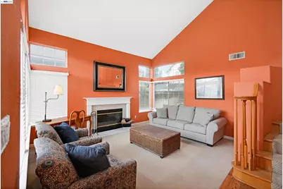 2065 Seville Dr, Tracy, CA 95377 - Photo 6