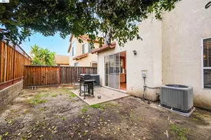 2065 Seville Dr, Tracy, CA 95377 - Photo 44