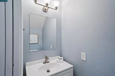 1895 Landana #B, Concord, CA 94519 - Photo 16