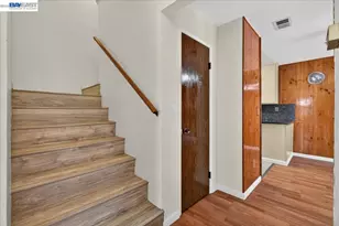 8373 Locust Pl, Dublin, CA 94568 - Photo 14