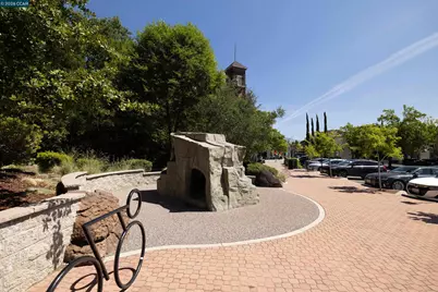 1000 Dewing Ave #210, Lafayette, CA 94549 - Photo 30