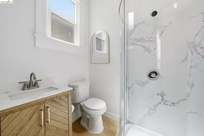 3316 Market St, Oakland, CA 94608 - Photo 26