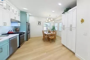 5605 16th St, Oakland, CA 94621 - Photo 8