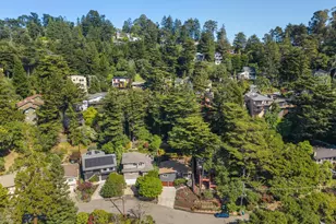 6728 Aitken Dr, Oakland, CA 94611 - Photo 2