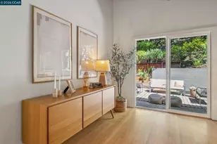 6728 Aitken Dr, Oakland, CA 94611 - Photo 36