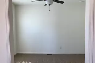 214 Maui Dr, Pittsburg, CA 94565 - Photo 16