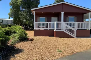 214 Maui Dr, Pittsburg, CA 94565 - Photo 2
