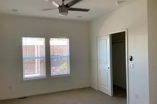 214 Maui Dr, Pittsburg, CA 94565 - Photo 24