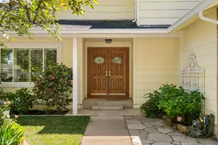 3136 Cranwood Ct, Pleasanton, CA 94588 - Photo 2