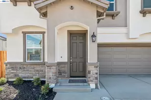 122 Crk Vw Cir, Fairfield, CA 94533 - Photo 4