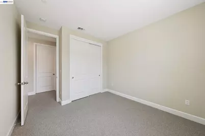 122 Creek View Cir, Fairfield, CA 94533 - Photo 36
