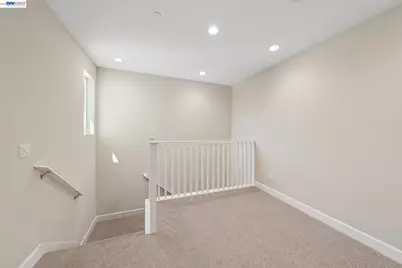 122 Creek View Cir, Fairfield, CA 94533 - Photo 18