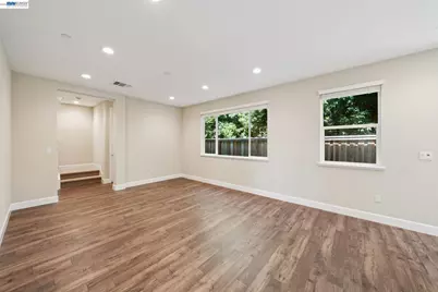 122 Creek View Cir, Fairfield, CA 94533 - Photo 12