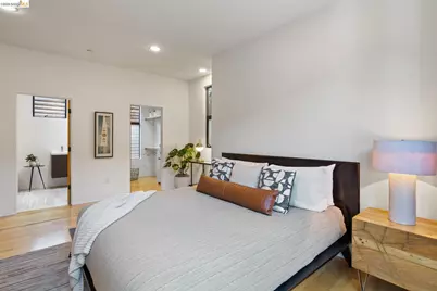 2010 9th St, Berkeley, CA 94710 - Photo 32