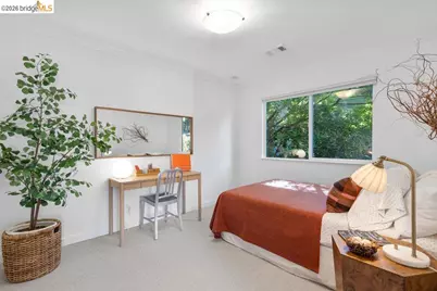 91 Emery Bay Dr, Emeryville, CA 94608 - Photo 22