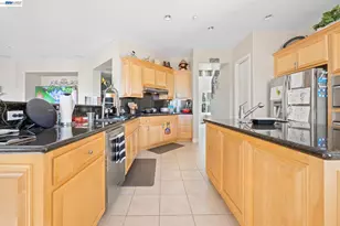 1021 Pacific Grove Ct, Brentwood, CA 94513 - Photo 18