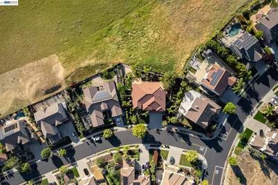 1021 Pacific Grove Ct, Brentwood, CA 94513 - Photo 46