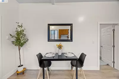 1526 Munson Way, Oakland, CA 94606 - Photo 14