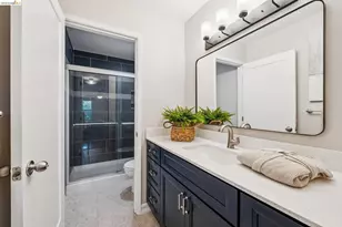 199 Montecito Ave, Oakland, CA 94610 - Photo 20