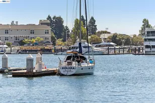 222 Broadway, Oakland, CA 94607 - Photo 30