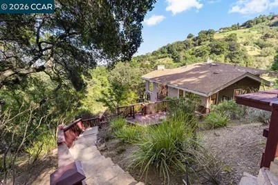 14 Springhill Lane, Lafayette, CA 94929 - Photo 44