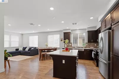 5659 Daylily St, Newark, CA 94560 - Photo 6