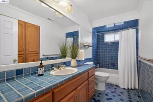 35587 Reymouth Dr, Newark, CA 94560 - Photo 28