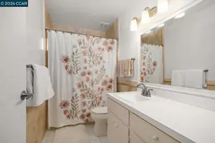 651 Moraga Rd, Moraga, CA 94556 - Photo 16