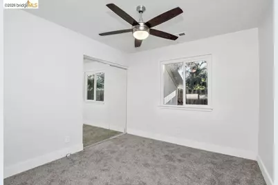 1060 Woodglen Dr, Oakley, CA 94561 - Photo 30