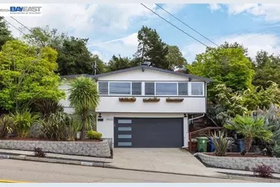 18650 Center St, Castro Valley, CA 94546 - Photo 2