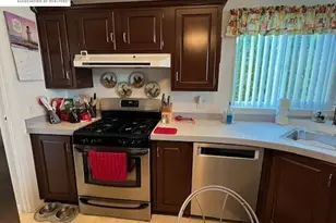 23 Palm Dr, Union City, CA 94587 - Photo 8