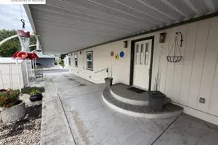 23 Palm Dr, Union City, CA 94587 - Photo 32