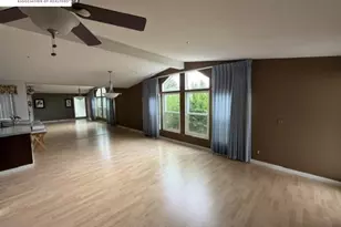 23 Palm Dr, Union City, CA 94587 - Photo 8