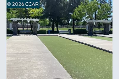 2499 Bellchase Dr, Manteca, CA 95336 - Photo 14