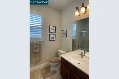 2499 Bellchase Dr, Manteca, CA 95336 - Photo 30