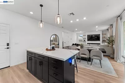 3651 McGuire Dr, Stockton, CA 95205 - Photo 8