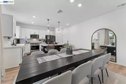 3651 McGuire Dr, Stockton, CA 95205 - Photo 6