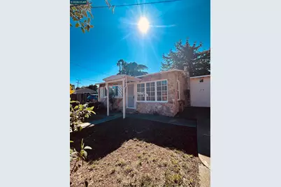 447 Maple Ave, Vallejo, CA 94519 - Photo 2