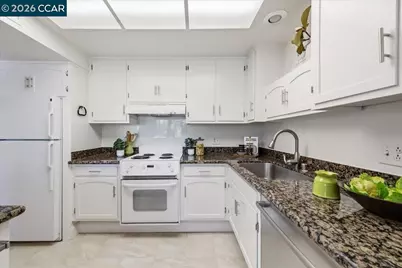 1112 Rockledge Ln #6, Walnut Creek, CA 94595 - Photo 16