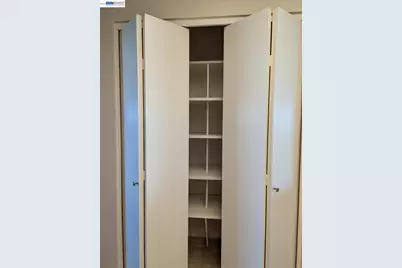 19100 Crest Ave #24, Castro Valley, CA 94546 - Photo 10