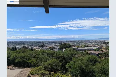 19100 Crest Ave #24, Castro Valley, CA 94546 - Photo 18
