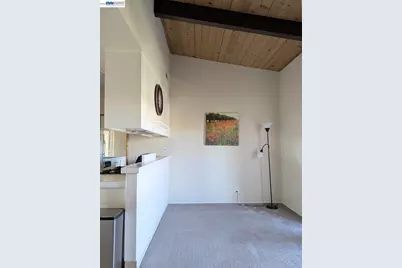 19100 Crest Ave #24, Castro Valley, CA 94546 - Photo 6