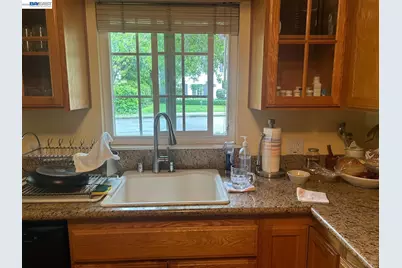 1256 Glen Drive, San Leandro, CA 94577 - Photo 2