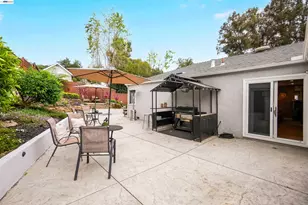 22643 Valley View Dr, Hayward, CA 94541 - Photo 26