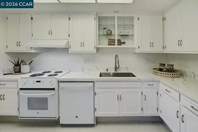 2416 Tice Creek Dr #1, Walnut Creek, CA 94595 - Photo 12