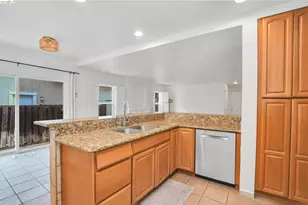 5460 Azure Ct, Discovery Bay, CA 94505 - Photo 12