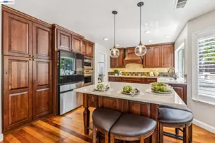 2426 Tapestry Way, Pleasanton, CA 94566 - Photo 14