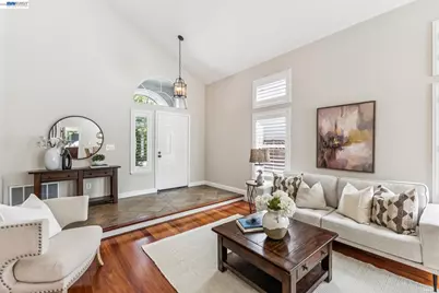 2426 Tapestry Way, Pleasanton, CA 94566 - Photo 6